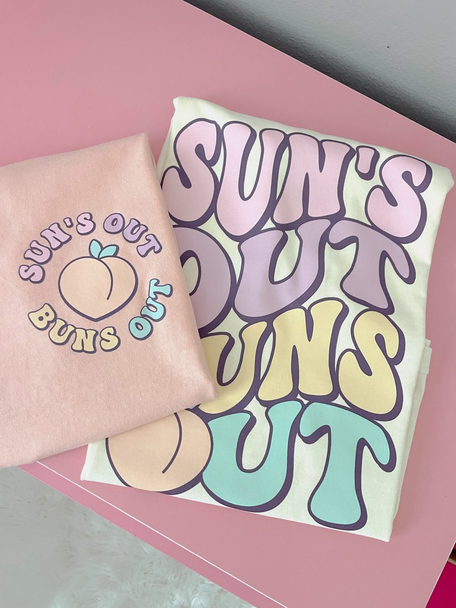 Suns Out Buns Out (WHITE)