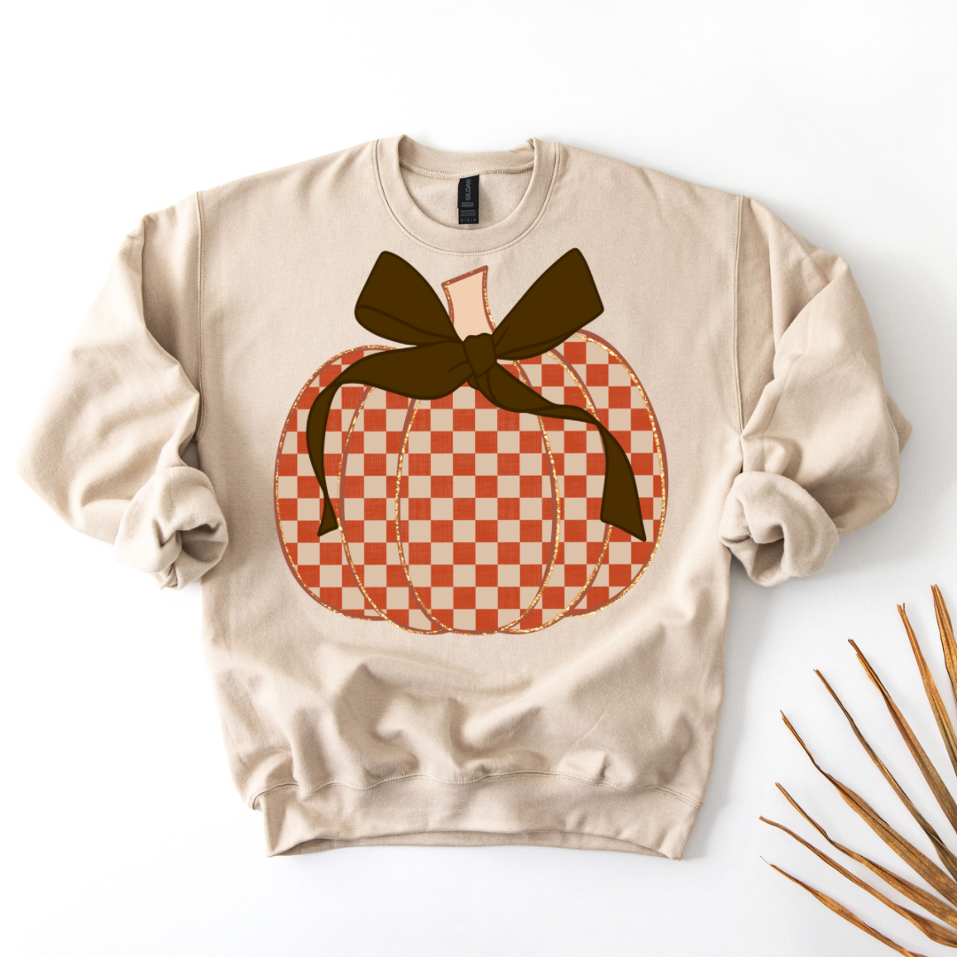 Pumpkin Charm | T-Shirt