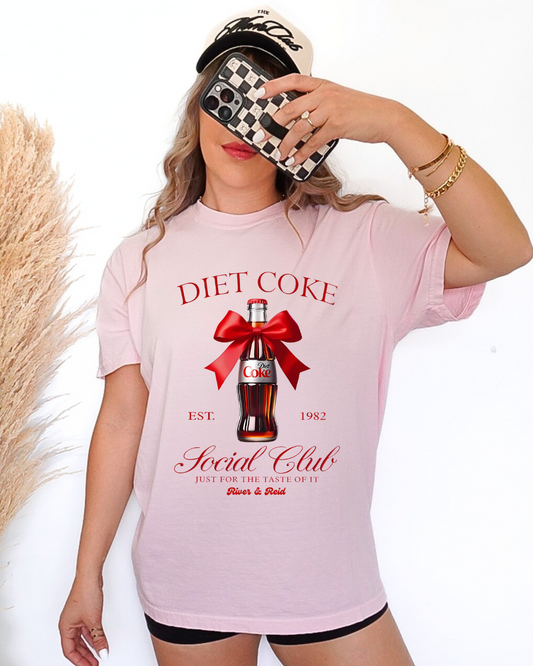Diet Coke Social Club | T-Shirt
