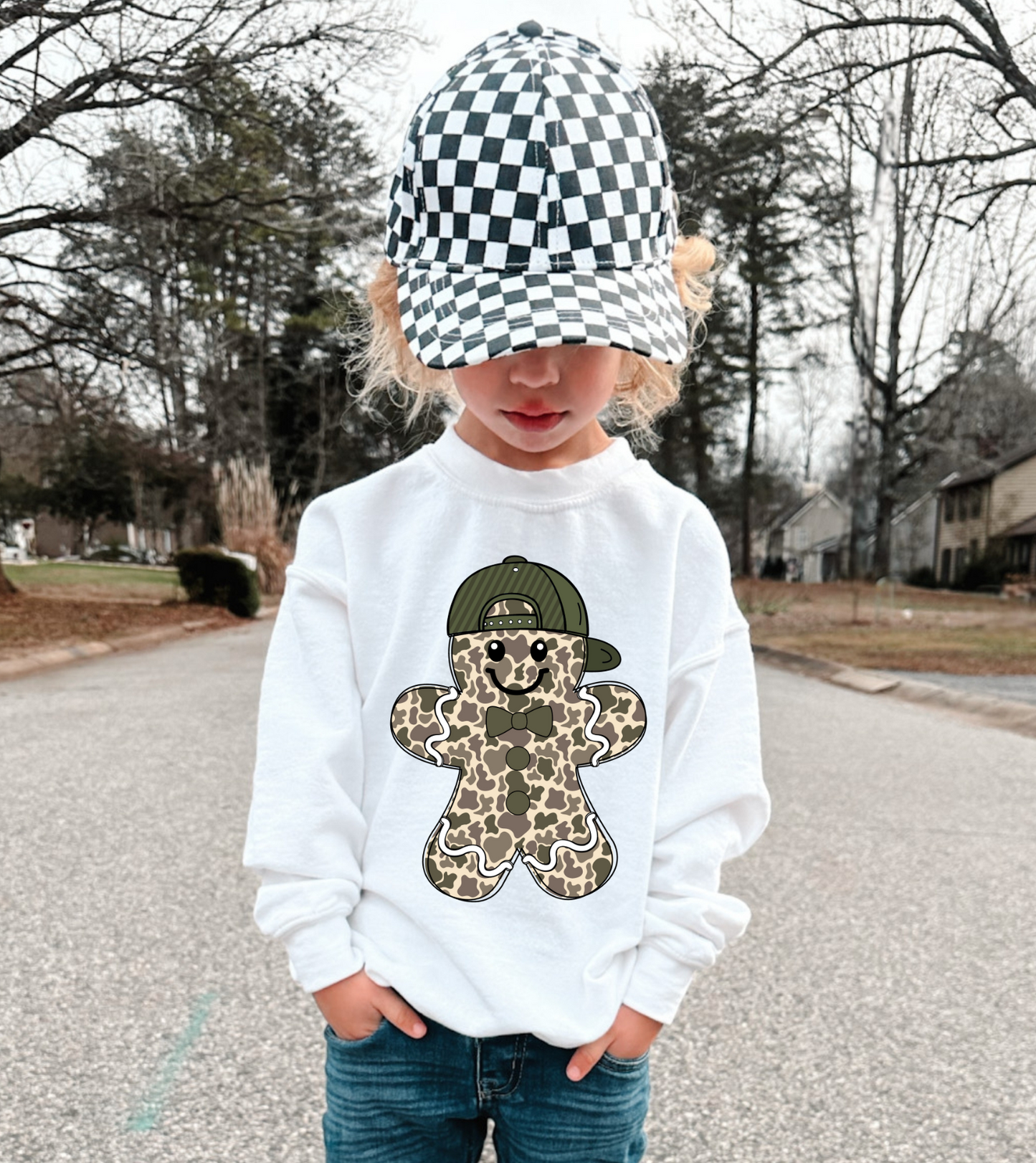 Camo Gingerbread Man | Youth Sweatshirt