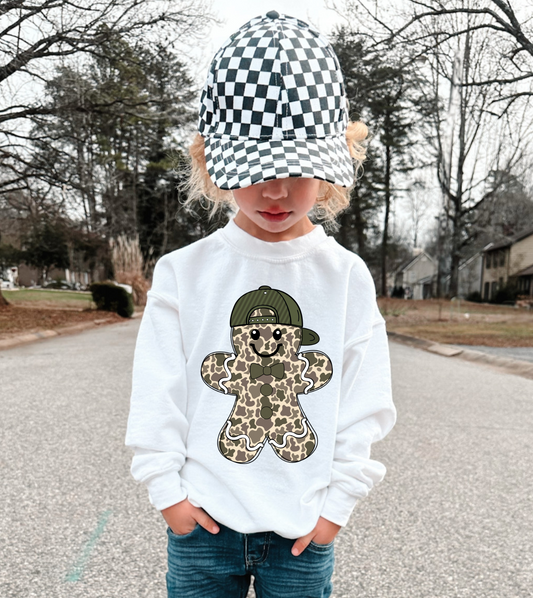 Camo Gingerbread Man | Youth Sweatshirt